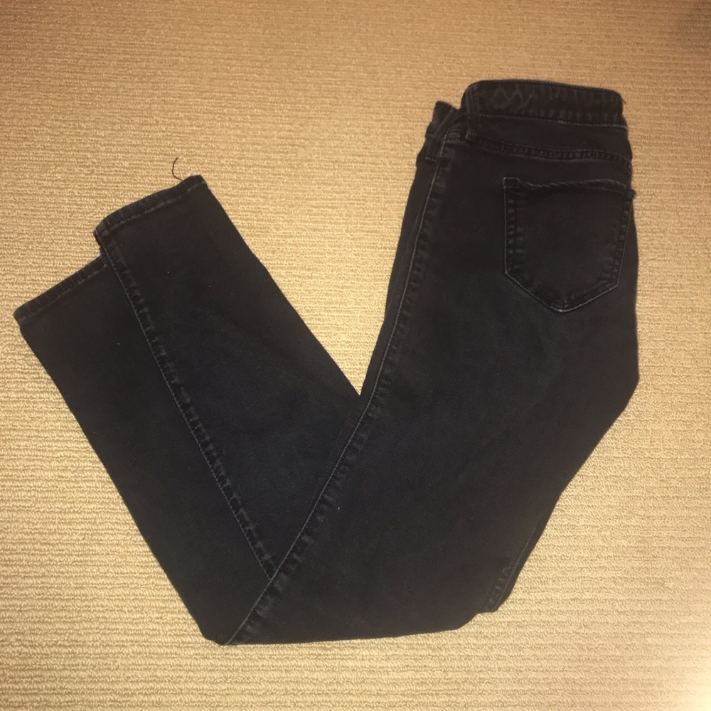 Hollister Low-Rise Black Skinny Jeans
